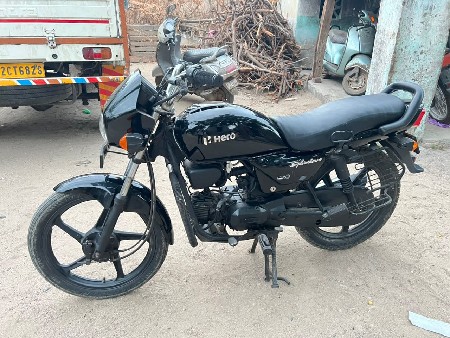 બાઇક વેચવાનિ છે
