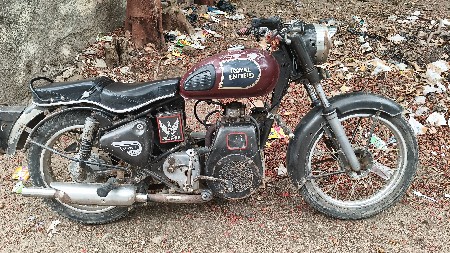 ડીઝલ બુલેટ વેચવાનું છે