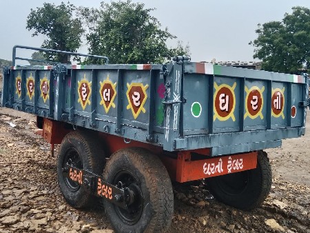 ધરતી કંપનીનું ફોરવીલ ટેલર વેચવાનું