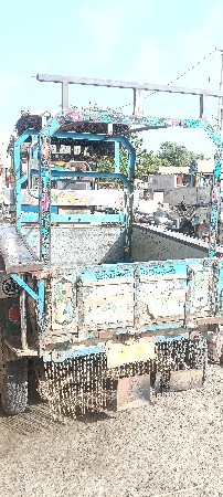 રીક્ષા વેસવાની છે