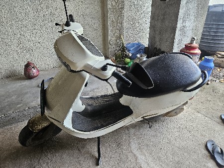 ગાડી વેચવાની છે
