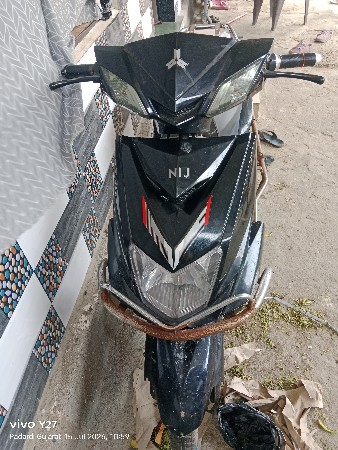 સ્કૂટર વેચવાનું છે ઈલેક્ટ્રિક