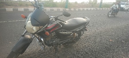 આગાડીના સાટામા ઘોડીજોયછે બીજુકાયનય
