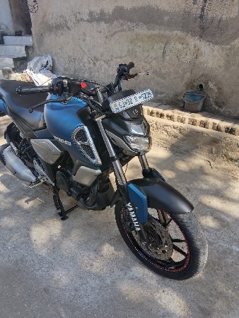 FZ-S