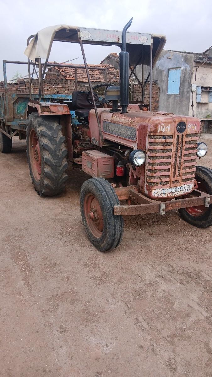 ટ્રેક્ટર વેચવાનુ છે