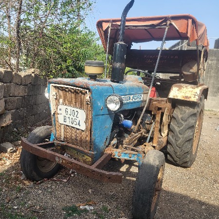 બ્રેકર કમ્પ્રેસર ટ્રેક્ટર