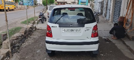 વેચવાની છે