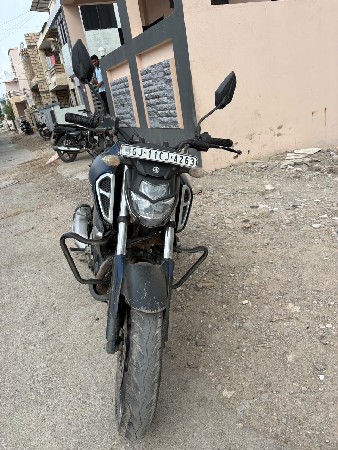 yamaha fz વેચવાનું છે