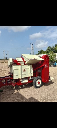 ફુકણી વેચવાની છે
