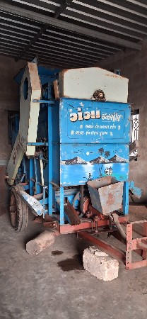 થ્રેશર વેચવાનું છે