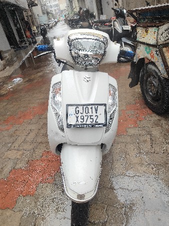 વેચવા નું છે