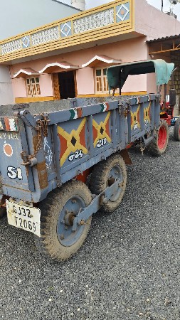 ટ્રેક્ટર યુવરાજવેચવાનું છે