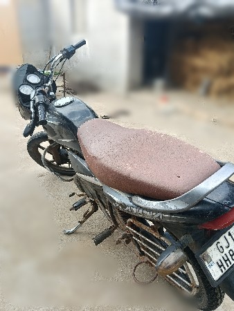 પેલ્ટીના વેસવાનું છે