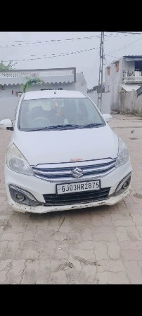 આ ગાડી વેચવાની સે