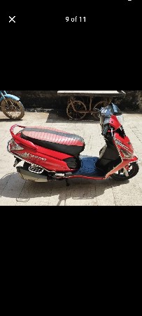 આ સ્કૂટી વેચવાની છે