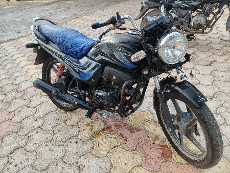 આ ગાડી વેચવાની સે