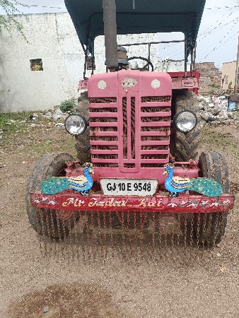 ટેક્ટર વેચવાનું છૅ