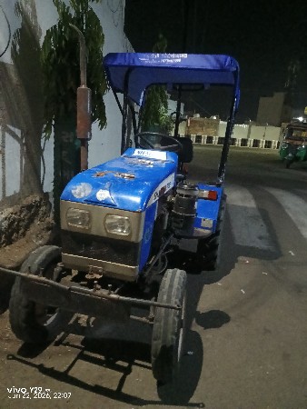 નાનુ ટ્રેક્ટર વેચવાનું છે કિંમત 60