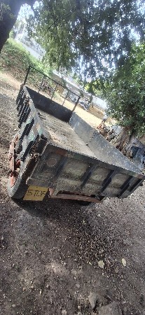 ફોરવીલ ટોલી મોટા ટેકટર