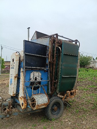 આ થરેસર વેચવાનું છે