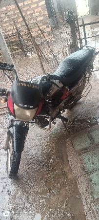 ટુ વ્હીલર વેચવાનું છે