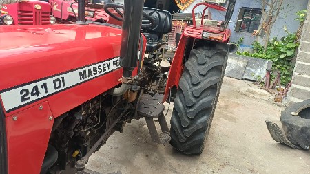 Massey 241