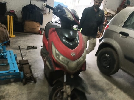 electric scooter veswanu se