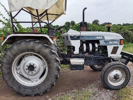 485 ટ્રેક્ટર વેચવાનું છે.