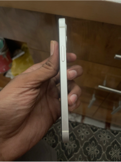 I phone 12 128