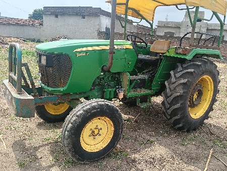 john deere 5050d