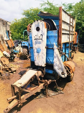 જસદણ ગીતા ની બનાવટ છે 
સાલું કપલેટ