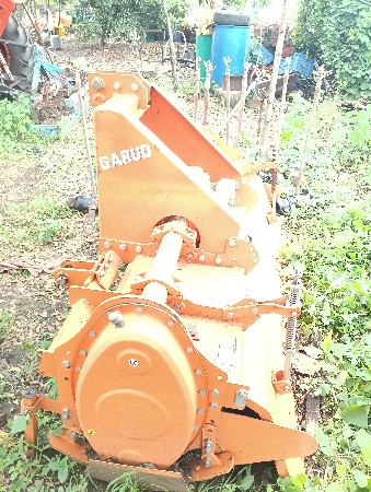 રોટાવેટર વેચવાનું