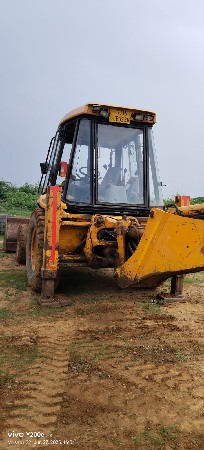 જે.સી.બી.વેચવાનુ છે