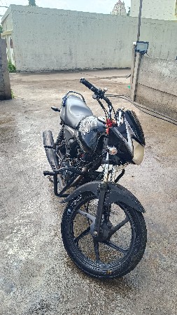 Honda shine