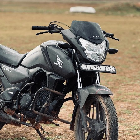 ટુ વ્હીલર વેચવાનું છે