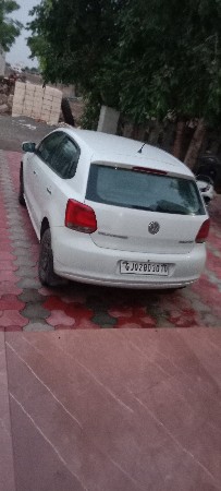 પોલો વોલ્સવેગન ટીડીઆઈ વેચવાનો