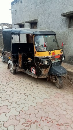 પિયાગો રિક્ષા