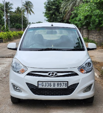 Hyundai i10 Sportz Cng 2017