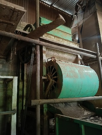 ઓપનર વેચવાનું છે
