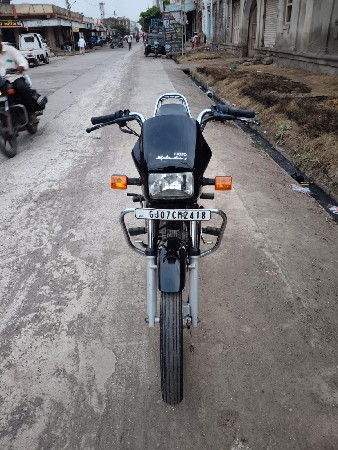 આ સ્પ્લેન્ડર ટુવીલ વેચવાનું છે