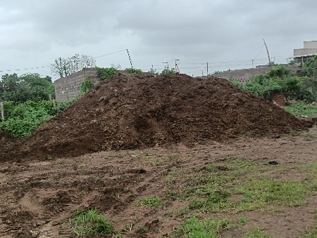 છાણીયું ખાતર વેચવાનું છે