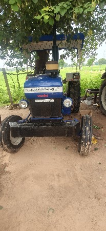 ટ્રેકટર વેચવાનું છે