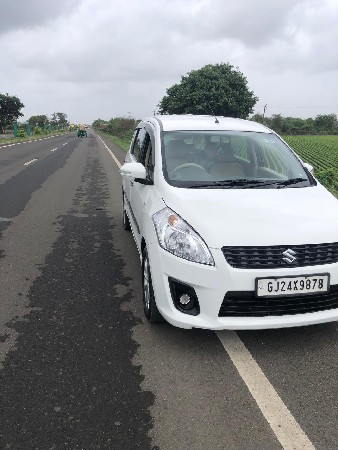 Suzuki Ertiga Top Model 2015
