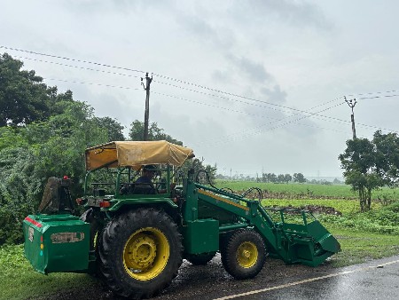 જોનડીયર 5310 લોડર