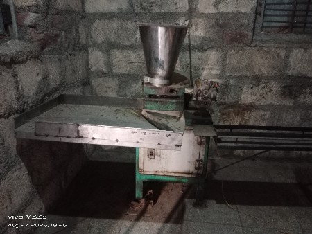 અગરબતી બનાવવાના મશીન વેચવાના છે