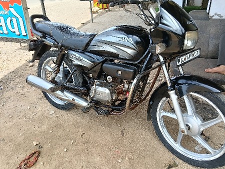 સ્પ્લેન્ડ પ્રો બ્લેક