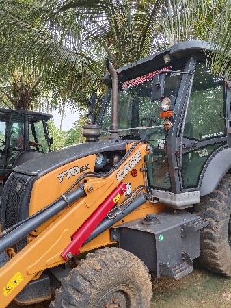 CASE 770 EX