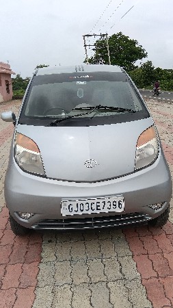 વેચવાની છે