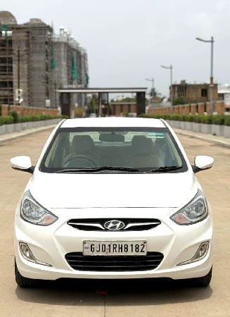 VERNA ગાડી વેચવાની છે