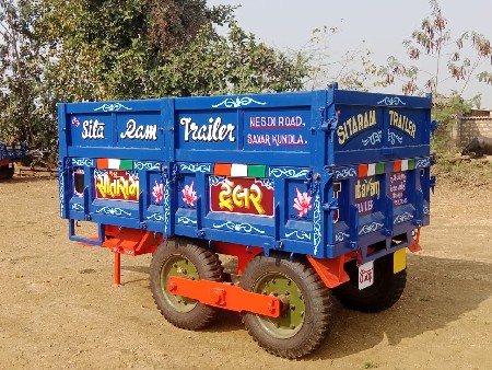 જય સીતારામ નું ફોરવીલ ટેલર વેચવાનું